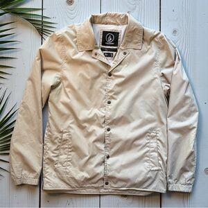 Volcom Stone Coaches Jacket – Beige – Size M
Fleece Lined | Water Resistant